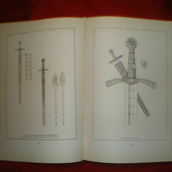 CUT AND THRUST WEAPONS BY EDUARD WAGNER 1969 SPRING BOOKS ! - Picture 9 of 12